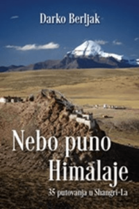 Nebo puno Himalaje