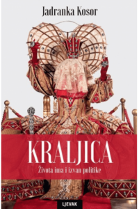 Kraljica : Života ima i izvan politike